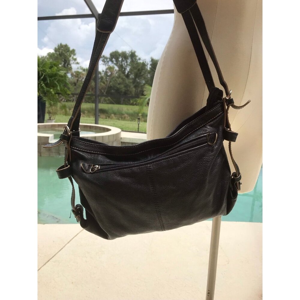 Vintage Stone Mountain Black Leather Shoulder Bag